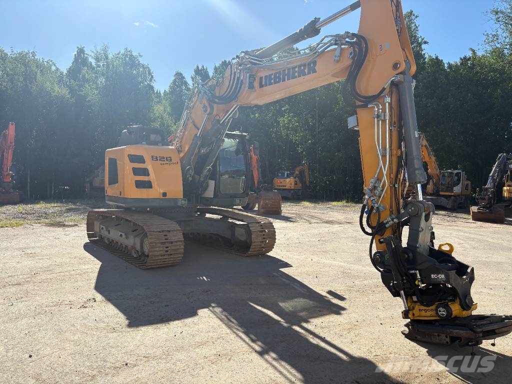 Liebherr R 926 Compact Litronic Rupsgraafmachines