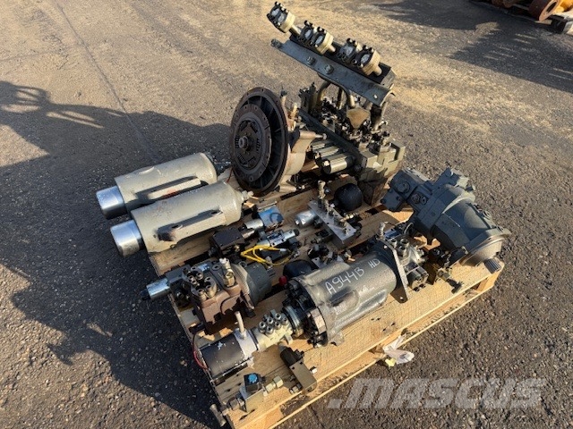 Liebherr A 944 B HD USED HYDRAULIC PARTS COMPLET Гідравліка