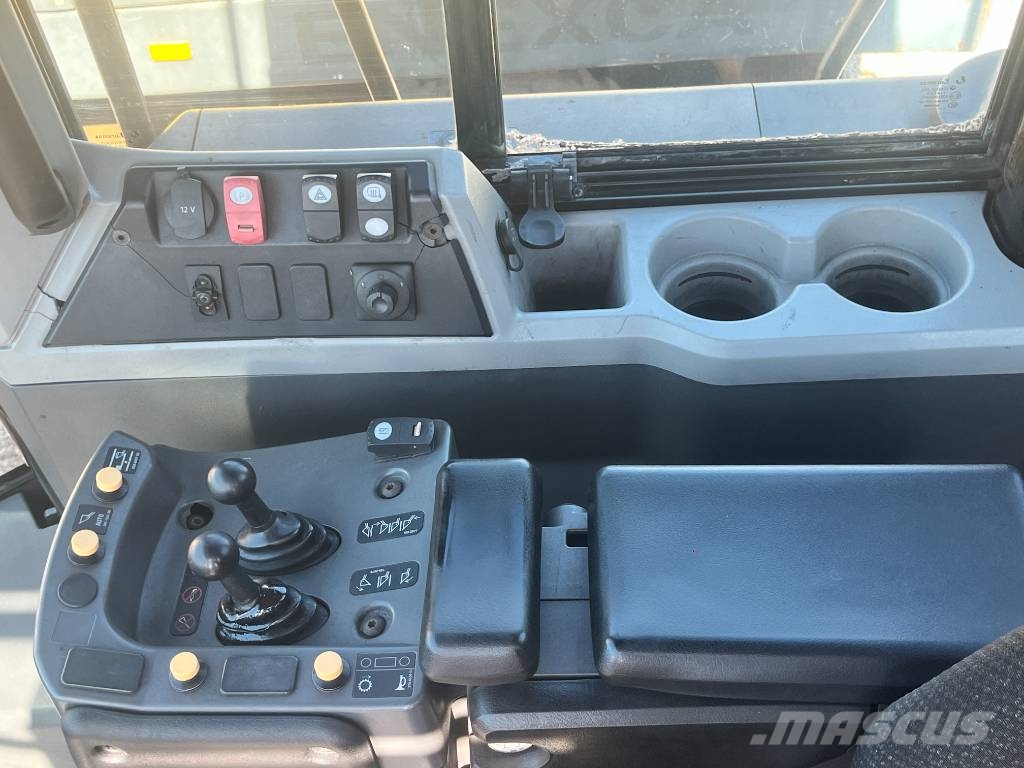 CAT 972 M Rataslaadurid