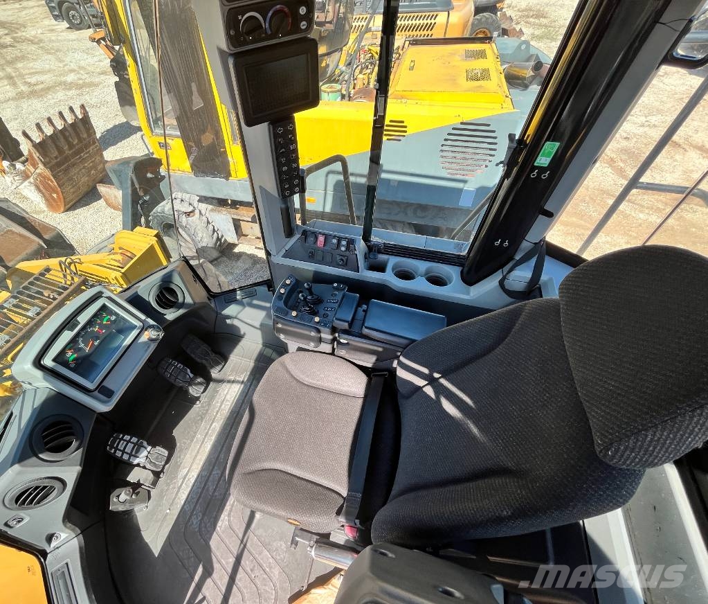 CAT 972 M Rataslaadurid