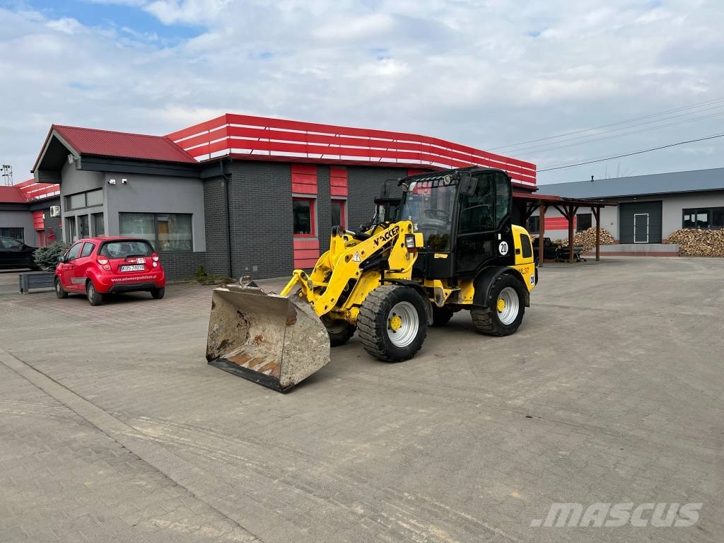 Wacker Neuson WL 37 Kolesové nakladače