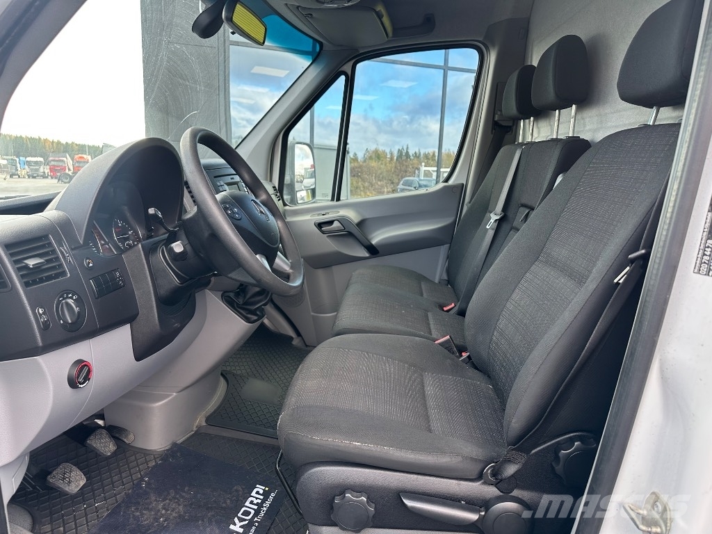 Mercedes-Benz Sprinter 316 Huoltoauto شاحنة مقفلة