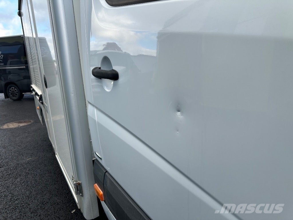 Mercedes-Benz Sprinter 316 Huoltoauto شاحنة مقفلة