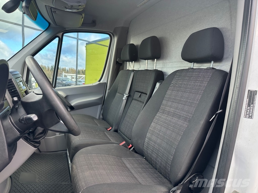 Mercedes-Benz Sprinter 316 Huoltoauto شاحنة مقفلة
