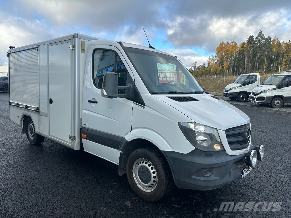 Mercedes-Benz Sprinter 316 Huoltoauto شاحنة مقفلة