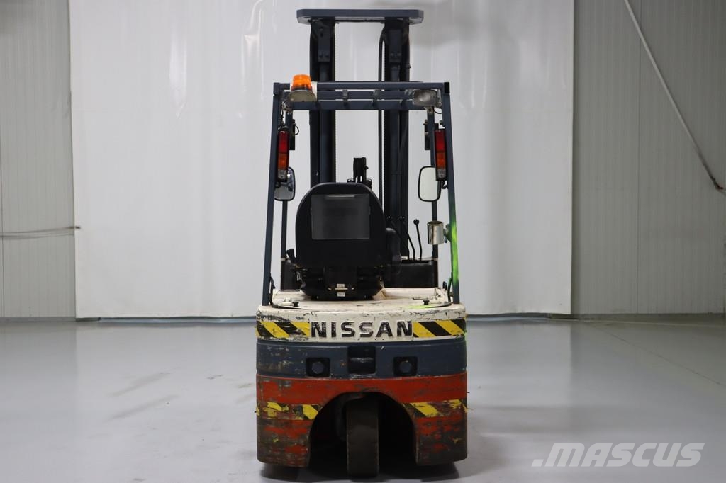 Nissan 1N1L15Q Elektromos targoncák