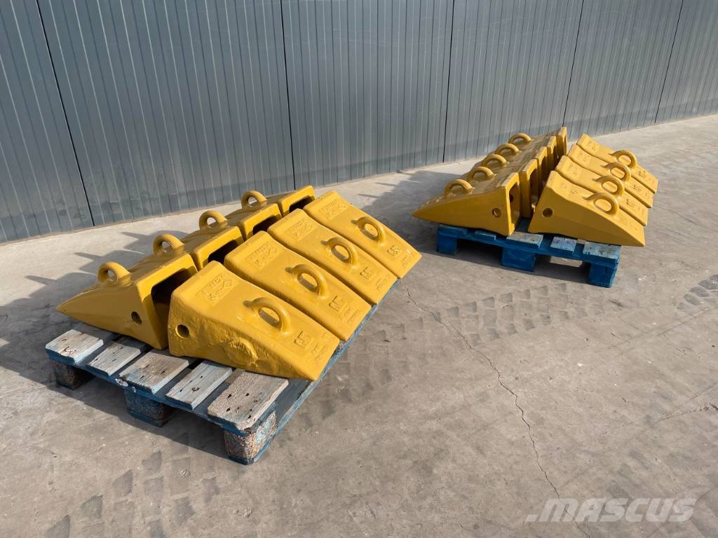 CAT 365 / 374 / 385 / 390 Tips دلاء