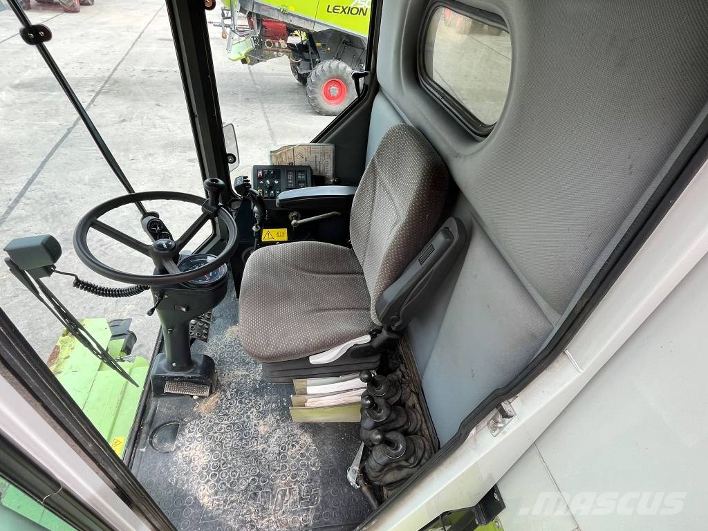 CLAAS DOMINATOR 150 Θεριζοαλωνιστικές μηχανές