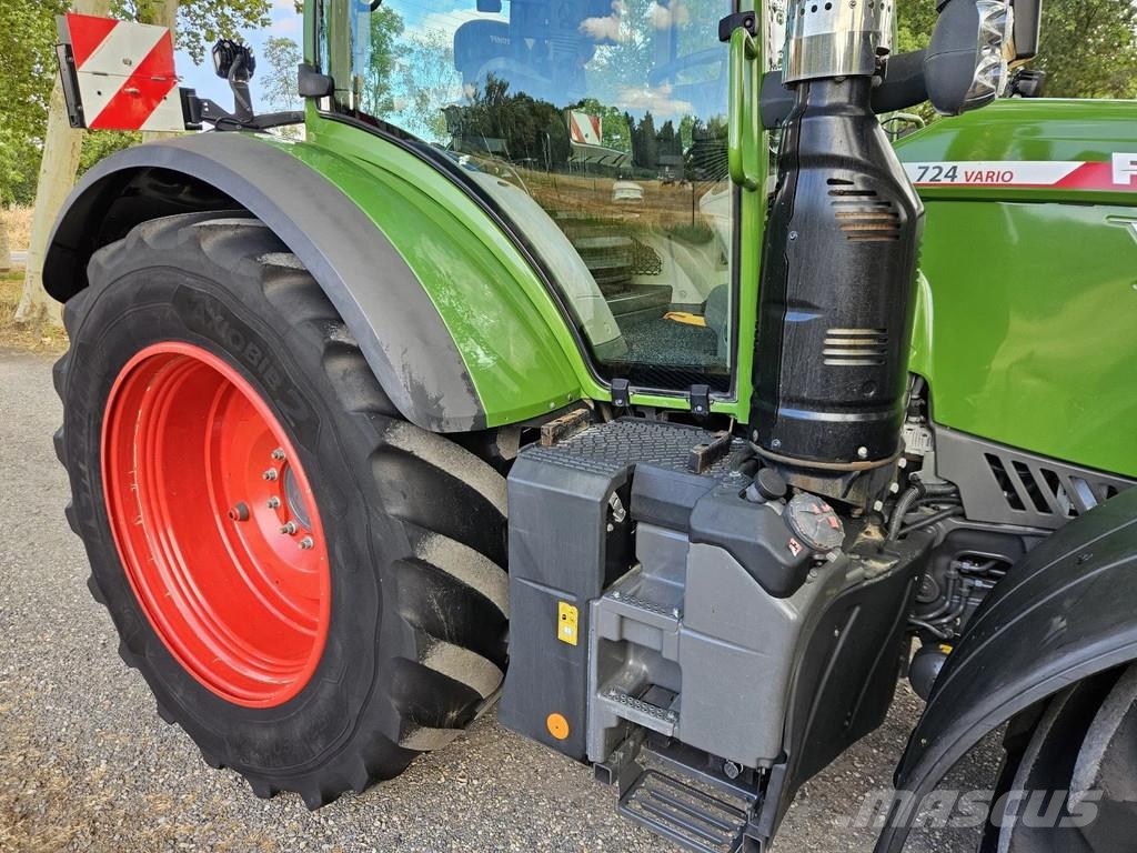 Fendt 724 Gen6 Profi Plus RTK 193L/min FULL OPTION 722 7 Traktoren