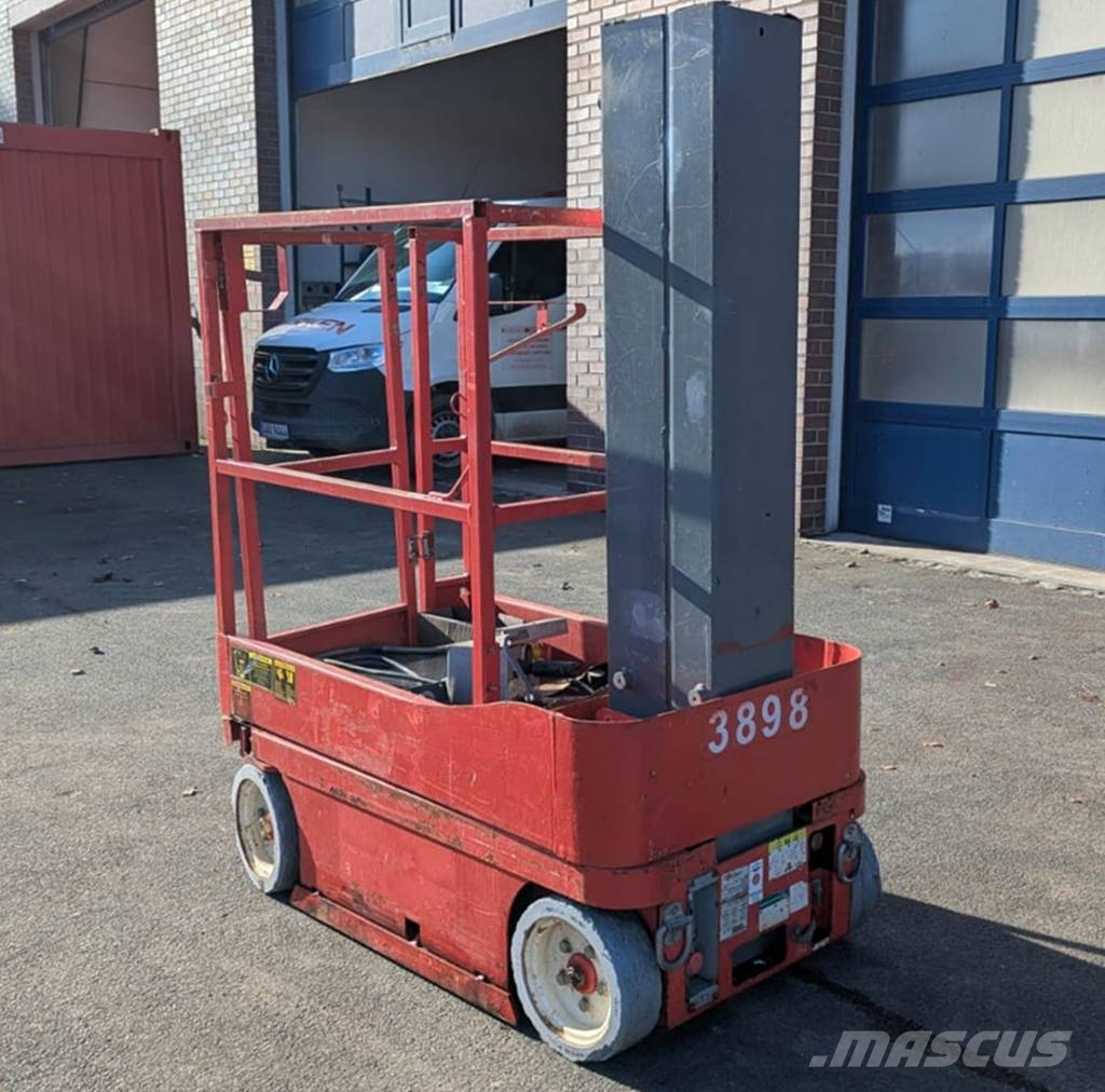 SkyJack SJ12 Scheren-Arbeitsbühnen
