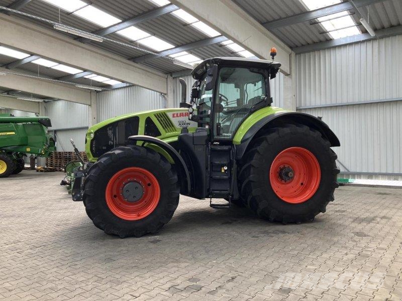 CLAAS Axion 930 트랙터