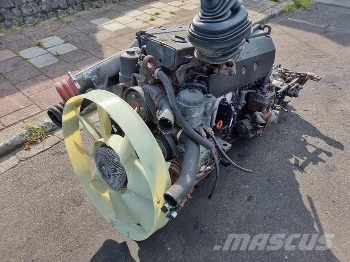 Mercedes-Benz OM906LA.111/2-00 Otros componentes