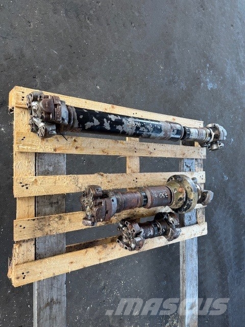 Doosan DL 400 WAŁ NAPĘDOWY Axles