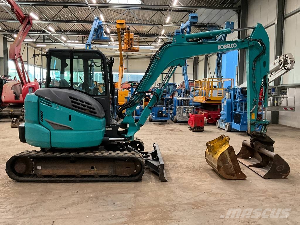 Kobelco SK 55 SRX-6 حفارات صغيرة أقل من 7 طن (حفارات صغيرة)