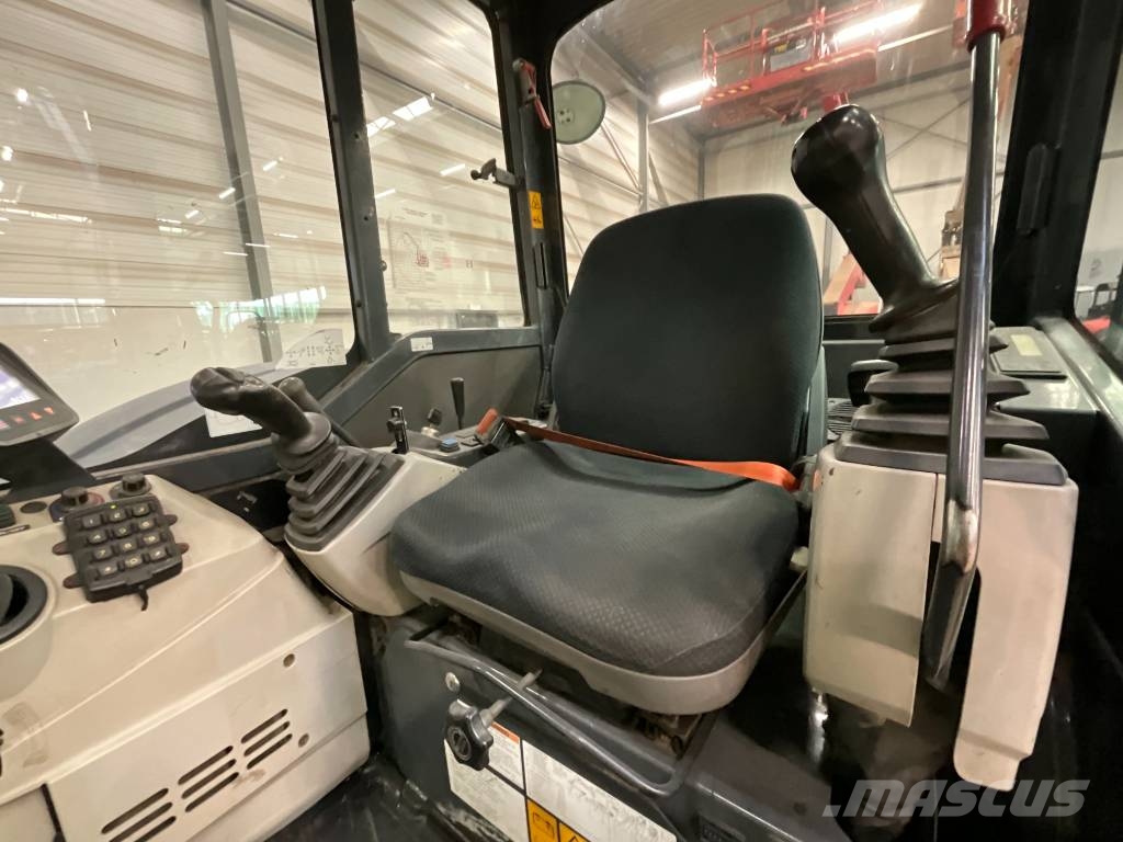 Kobelco SK 55 SRX-6 حفارات صغيرة أقل من 7 طن (حفارات صغيرة)