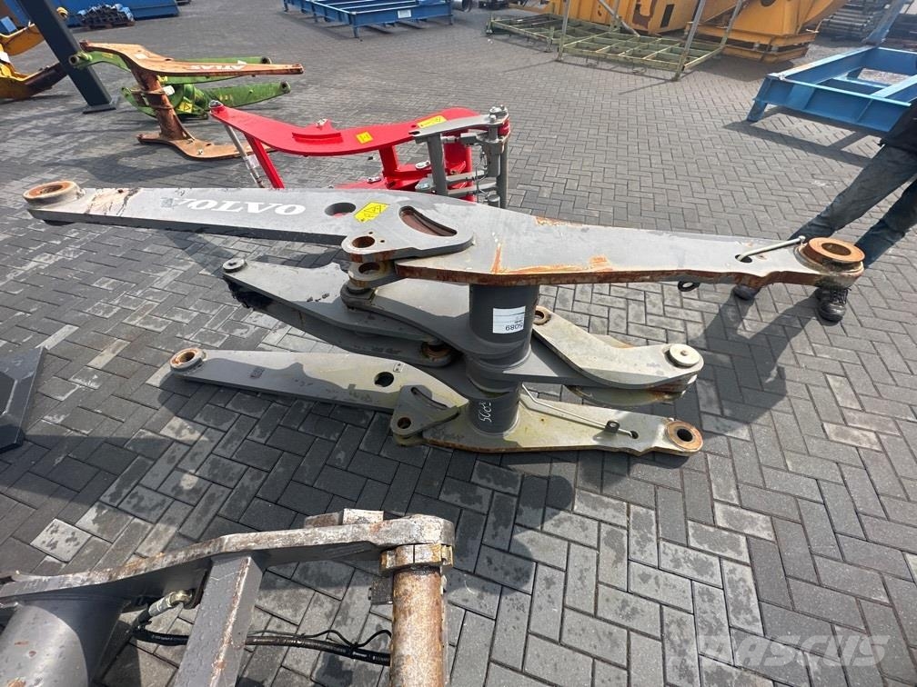 Volvo L 45 F - Lifting framework/Schaufelarm/Giek Стрели и рамена