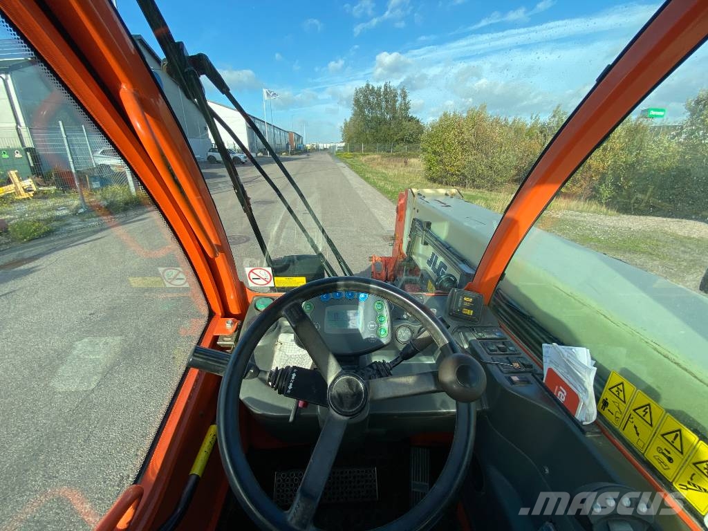 JLG 4013 Teleskopski viličarji