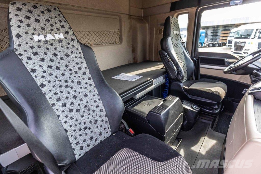 MAN TGX 18.460 XLX+INTARDER Çekiciler