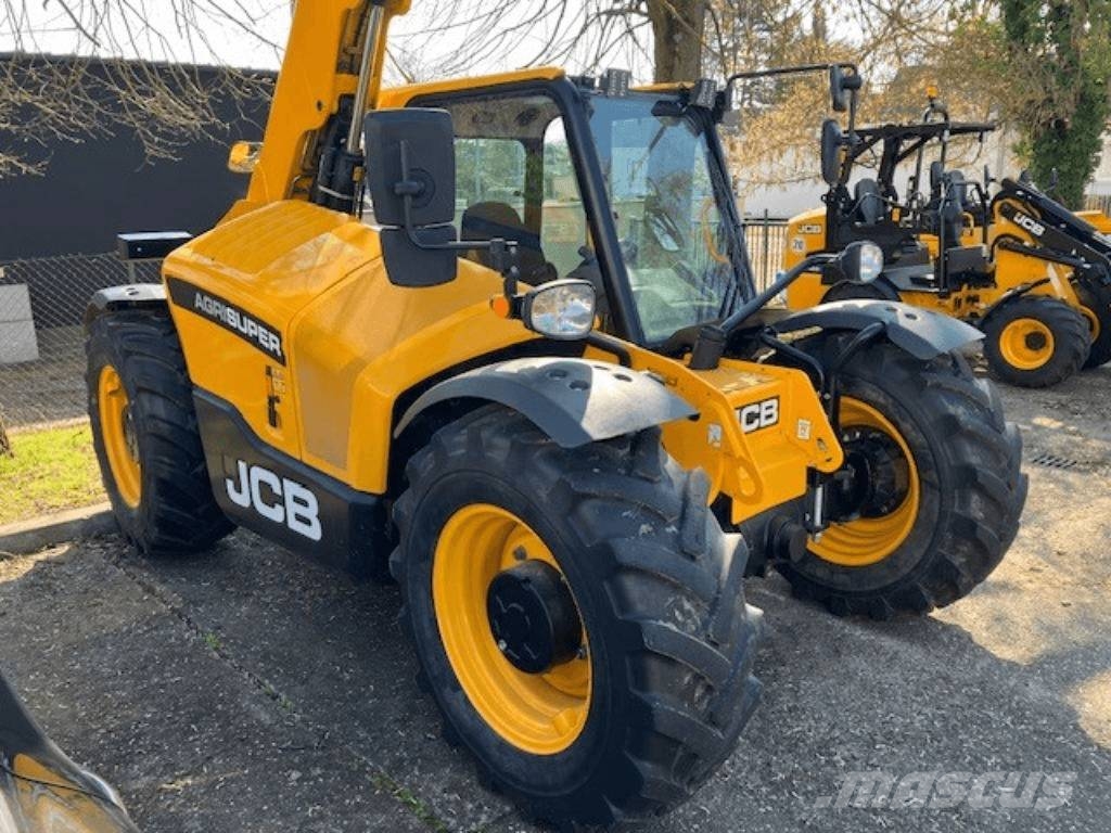 JCB 530-60 Kmetijski teleskopski nakladalci