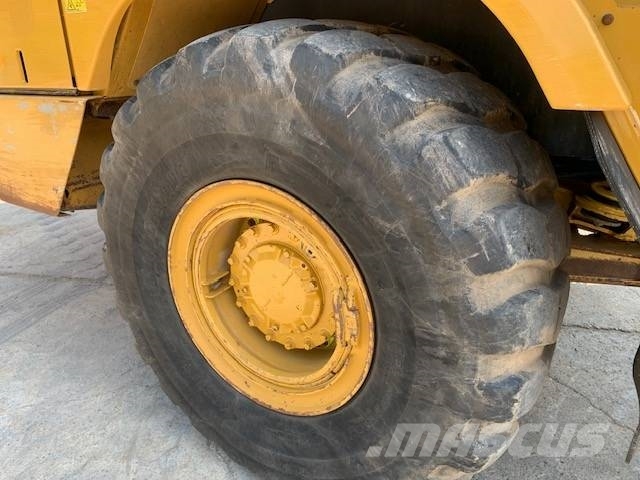 CAT 730 Dúmpers articulados