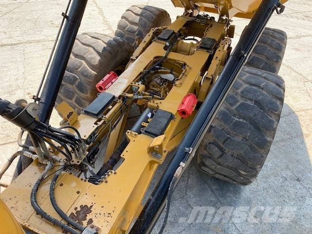 CAT 730 Dúmpers articulados
