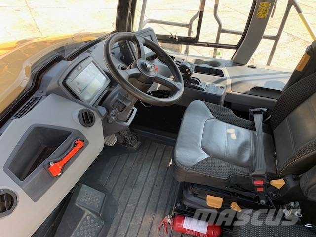 CAT 730 Dúmpers articulados