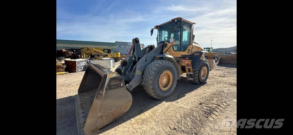 Volvo L 90 H 轮式装载机