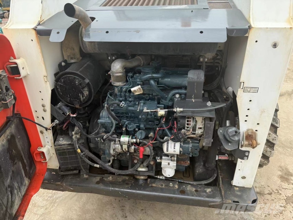 Bobcat S 630 스키드로더