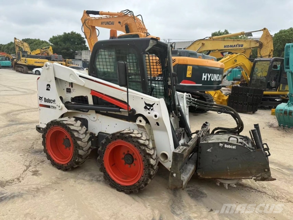 Bobcat S 630 스키드로더
