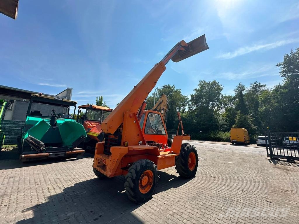 Manitou MT 425 CP 伸缩臂叉装车|叉装车