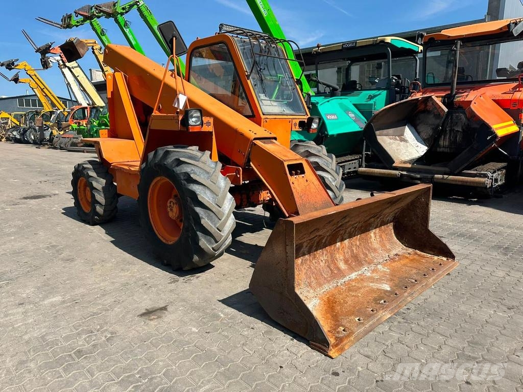 Manitou MT 425 CP مناولات متداخلة
