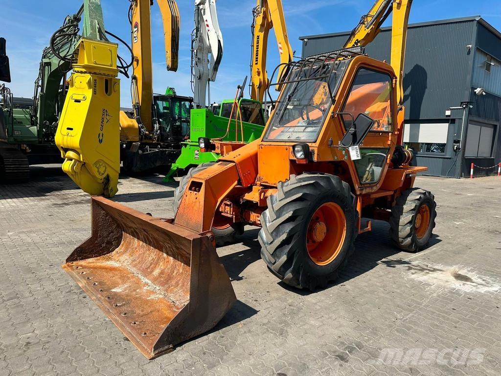 Manitou MT 425 CP مناولات متداخلة