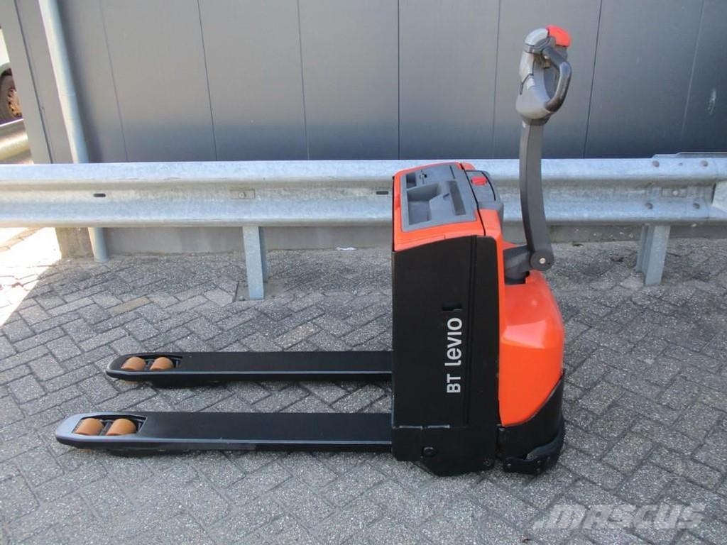 BT LWE160 Lavansiirtotrukit