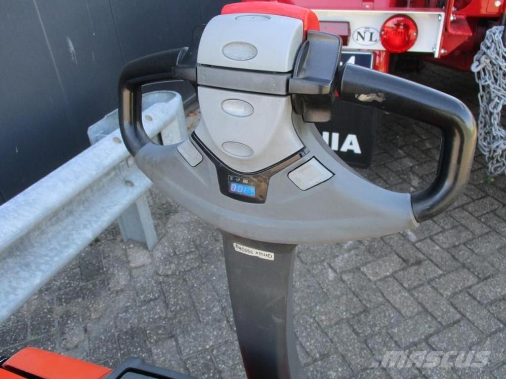 BT LWE160 Lavansiirtotrukit