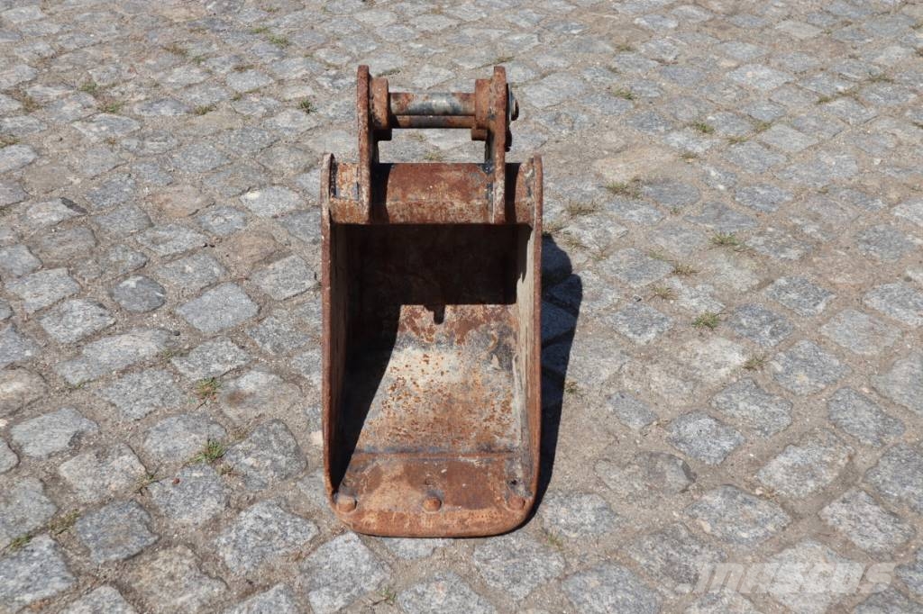 Balde escavação 300 mm Ø30 Rhinox Kašike / Korpe