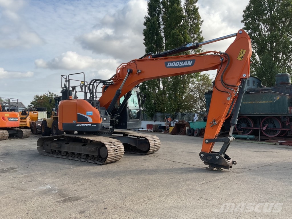 Doosan DX235LCR-5 Excavadoras sobre orugas