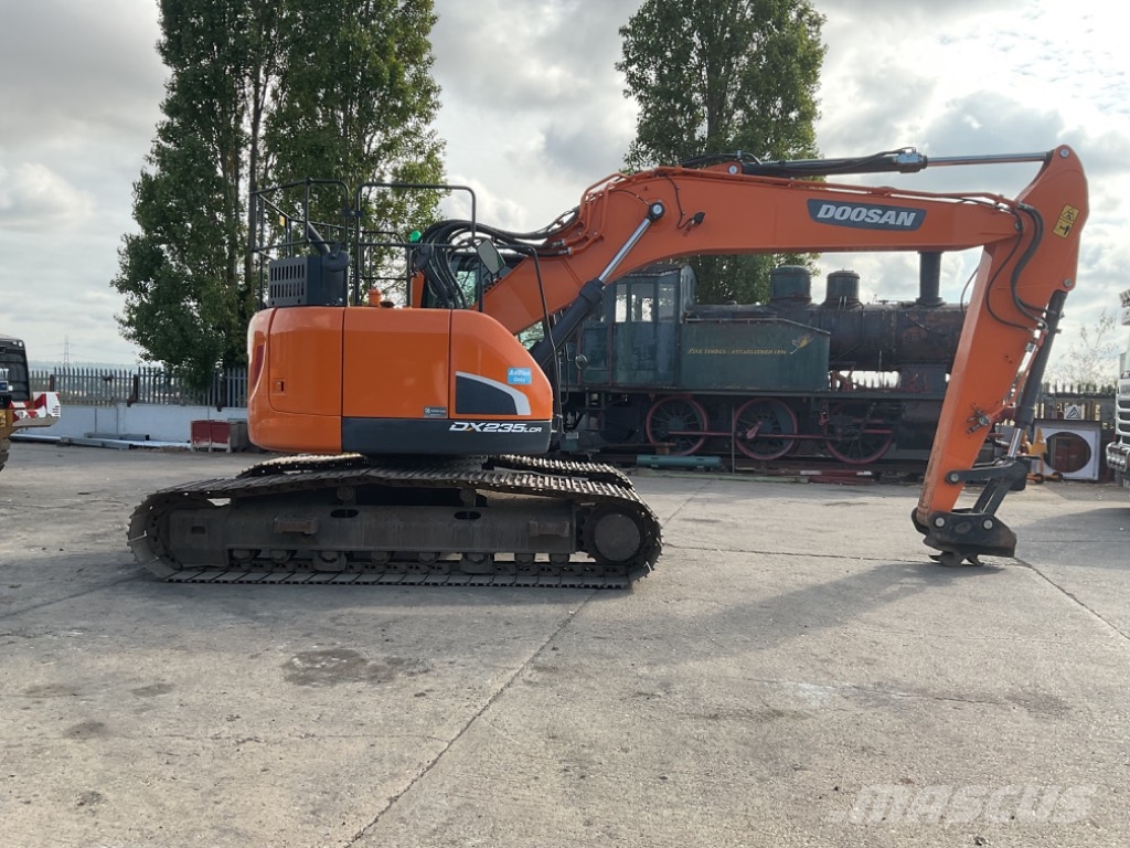 Doosan DX235LCR-5 Excavadoras sobre orugas