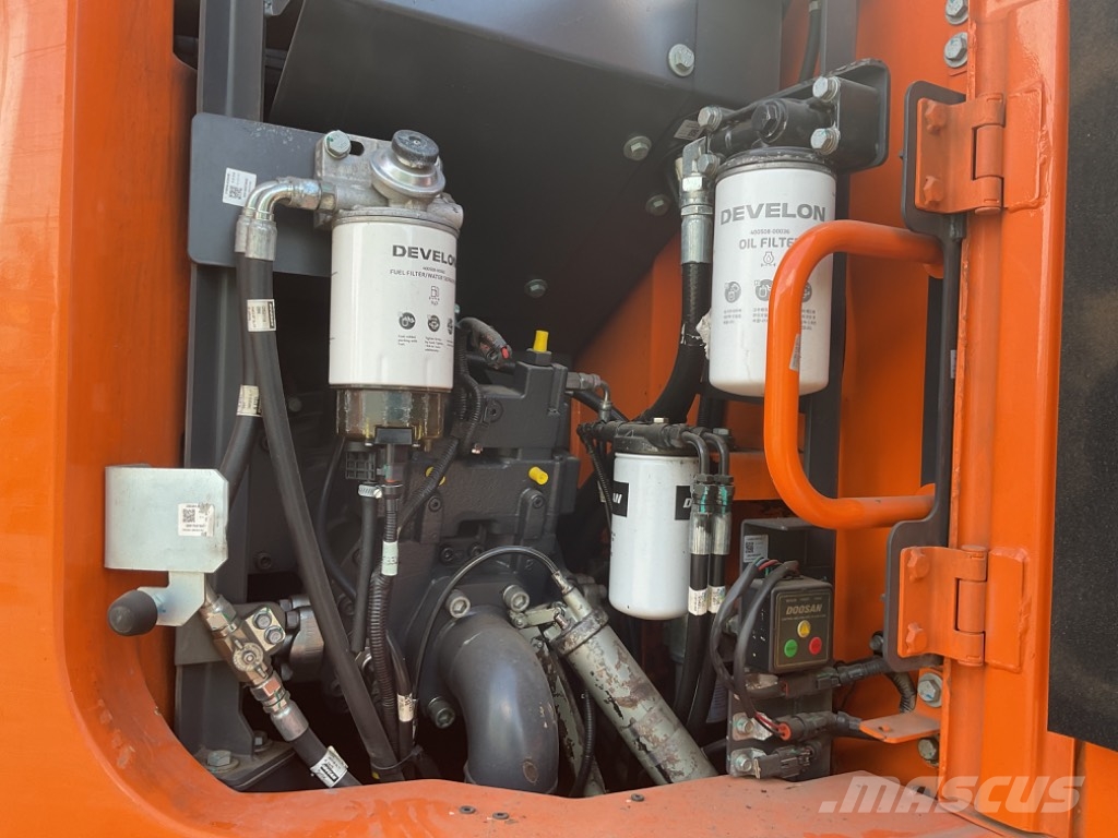 Doosan DX235LCR-5 Excavadoras sobre orugas