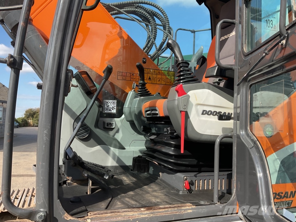 Doosan DX235LCR-5 Excavadoras sobre orugas