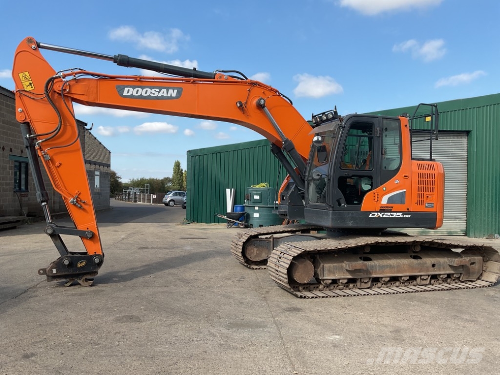 Doosan DX235LCR-5 Excavadoras sobre orugas