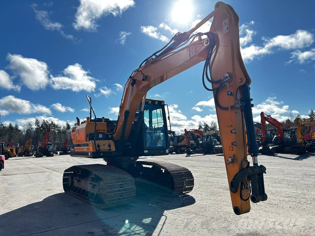 Hyundai HX140HW C  / Rasvari, Metsäalusta 800mm laput! Excavadoras sobre orugas