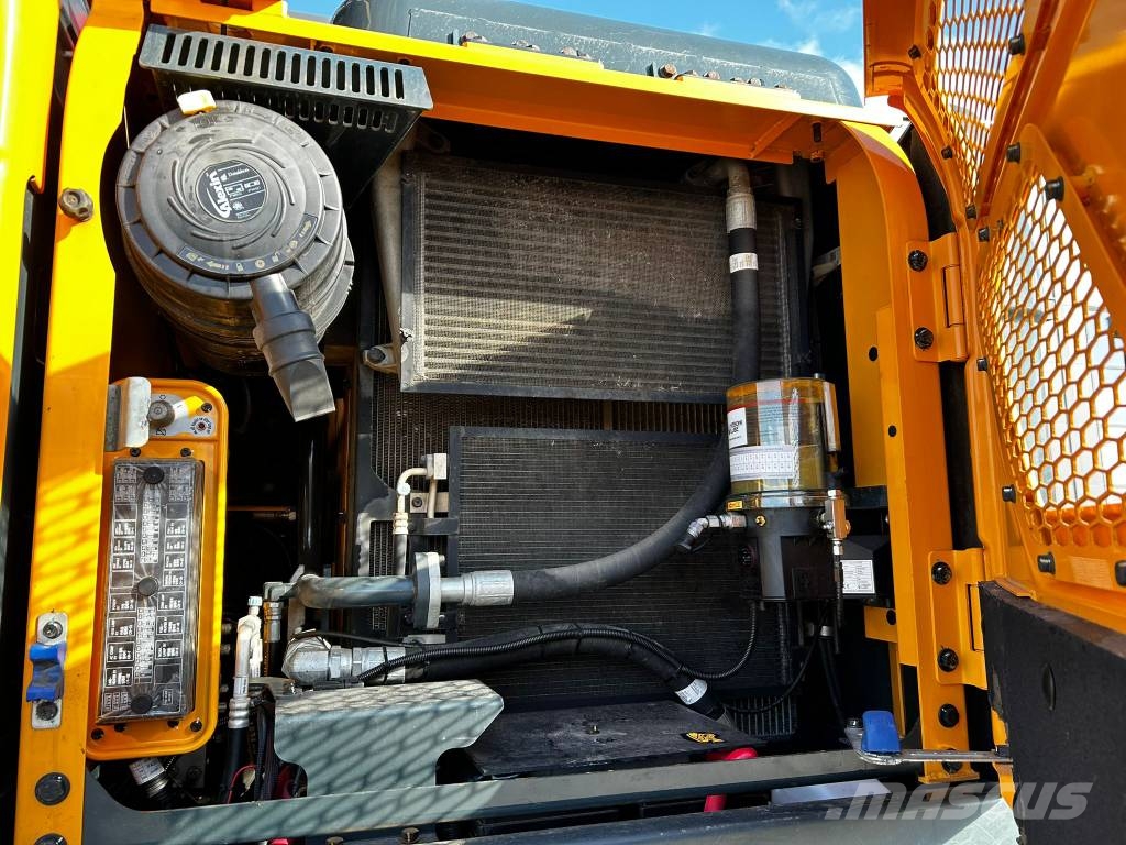 Hyundai HX140HW C  / Rasvari, Metsäalusta 800mm laput! Excavadoras sobre orugas