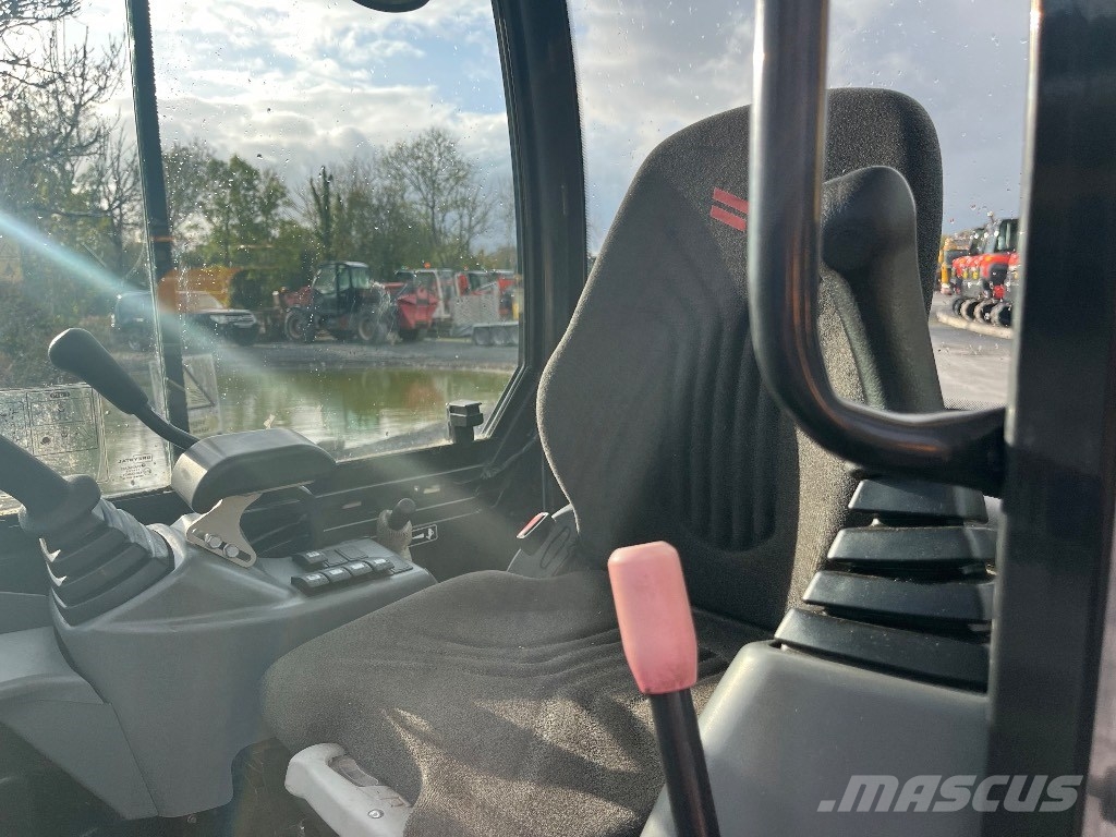 Yanmar SV 26 Mini bageri <7t