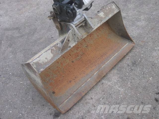 Bobcat E 10 z * 2x Löffel * * Verstellfahrwerk * vgl 08 Minibagger < 7t