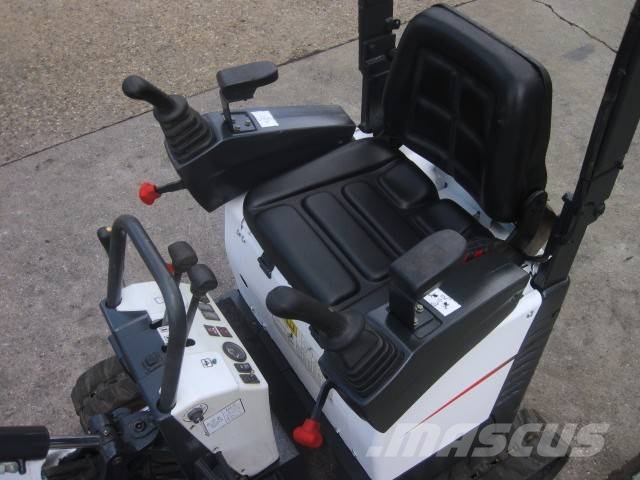 Bobcat E 10 z * 2x Löffel * * Verstellfahrwerk * vgl 08 Minibagger < 7t