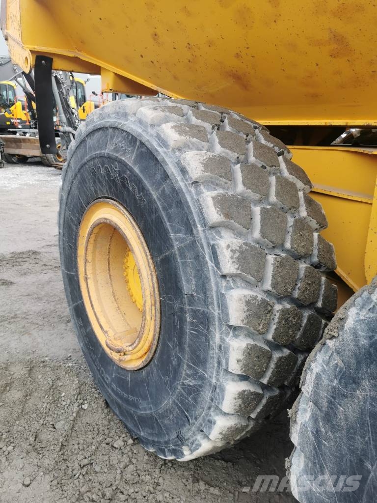 Volvo A 25 G Artikulētie pašizgāzēji