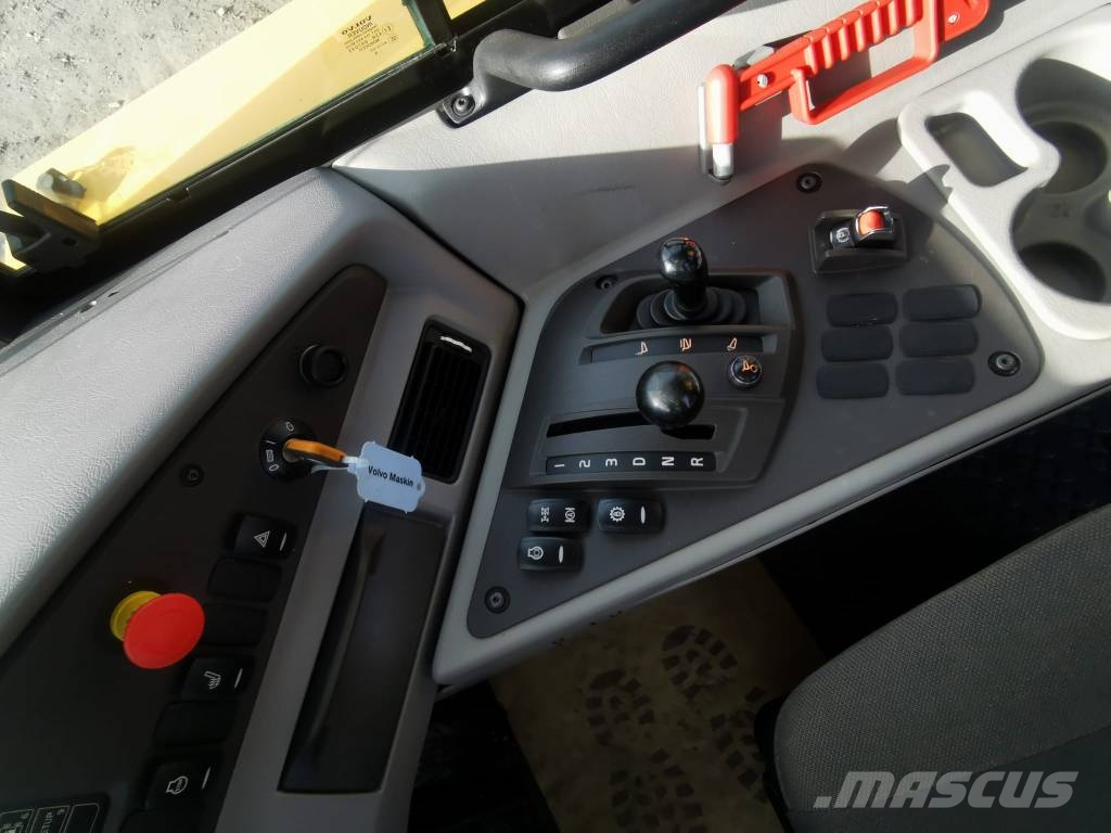 Volvo A 25 G Artikulētie pašizgāzēji
