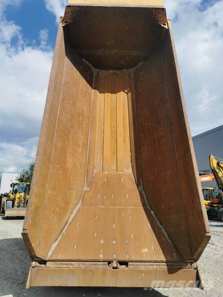 Volvo A 25 G Artikulētie pašizgāzēji