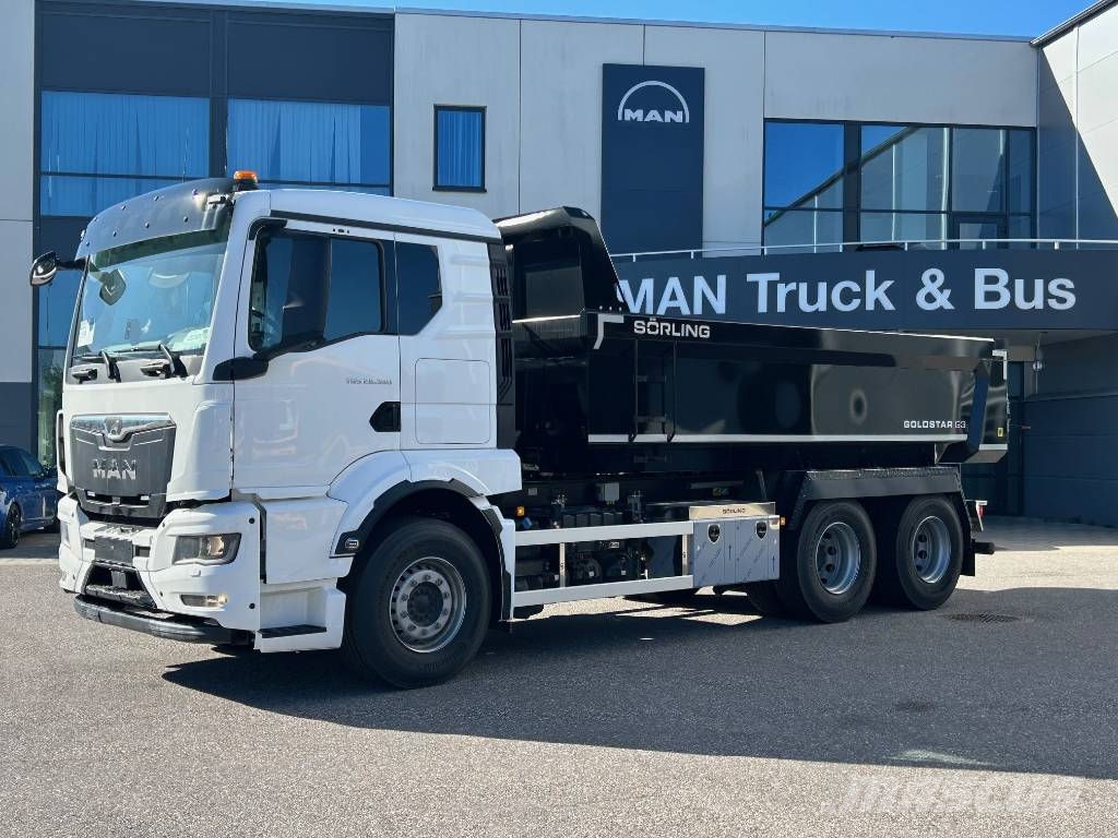 MAN TGX / TGS/TGM färdiga lagerbilar och chassier 平板车