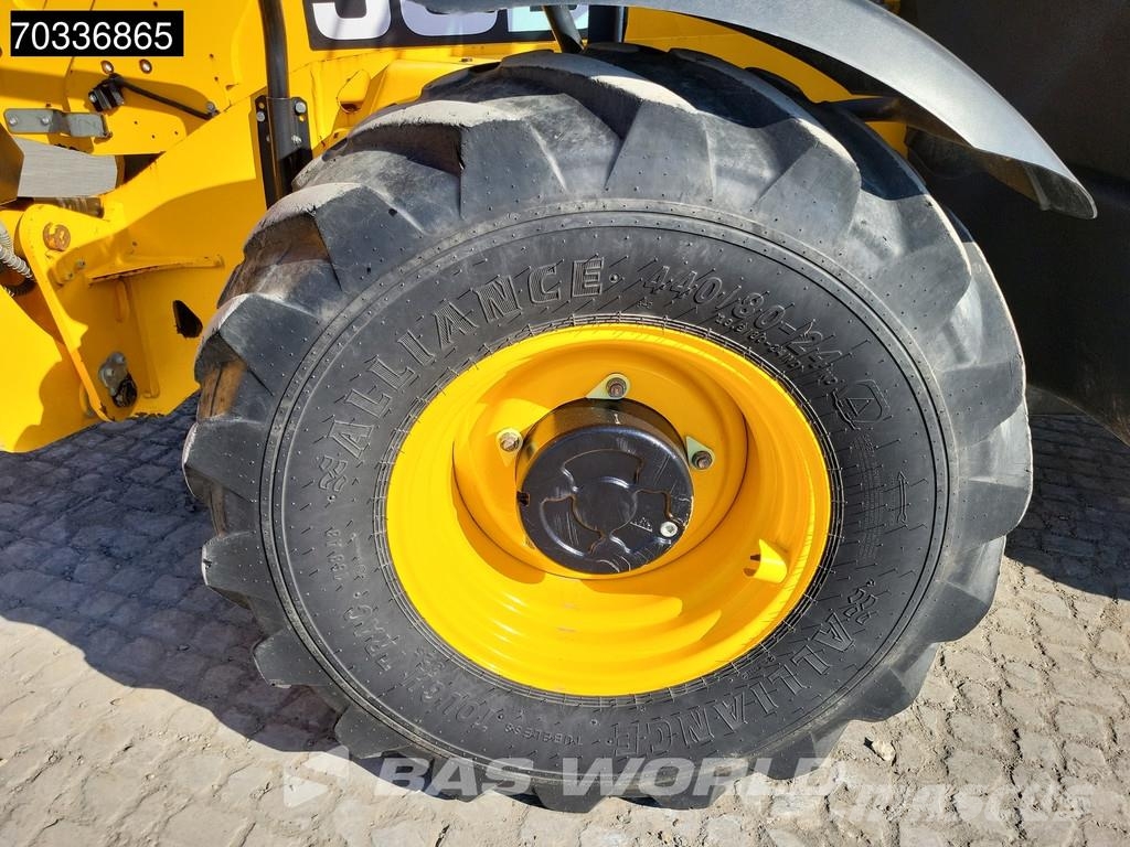 JCB 540-200 A/C - Sway Verreikers